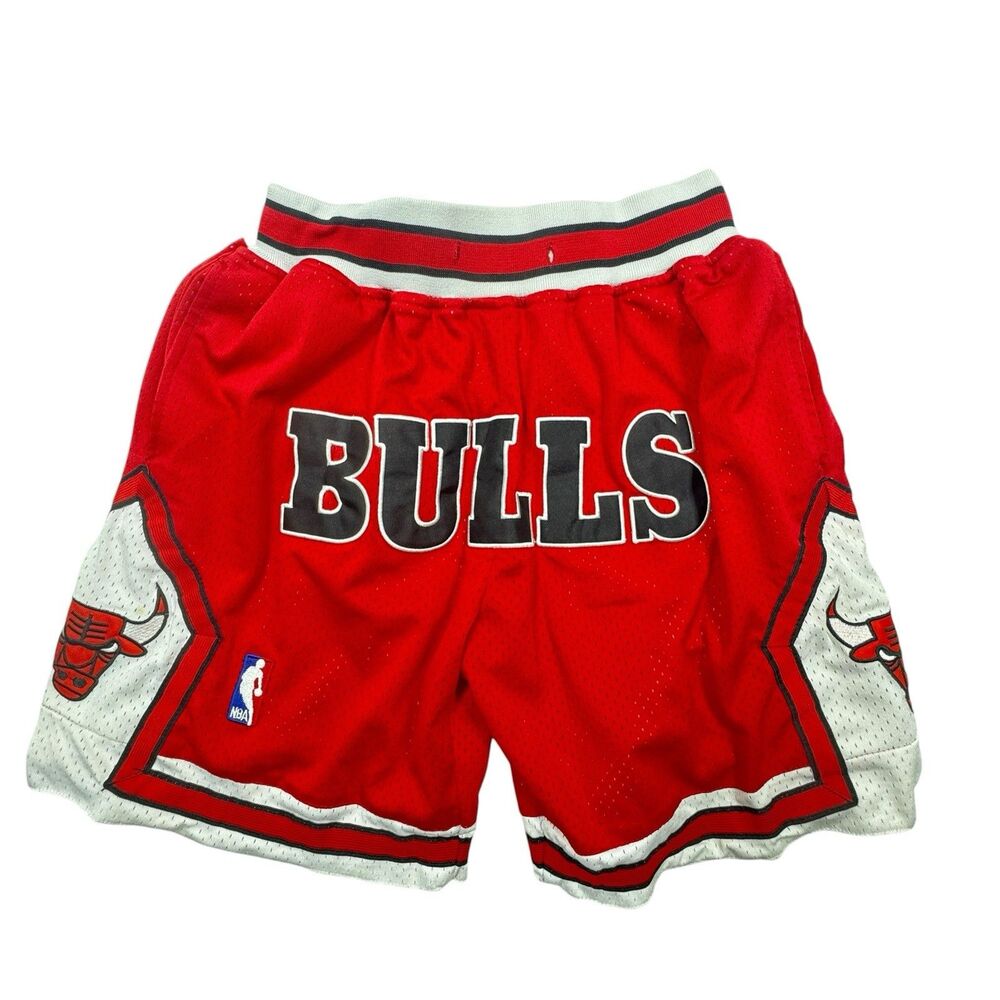 90’s JUST DON Chicago BULLS 1997-98 Basketball Shorts Men's S Red Mesh VINTAGE